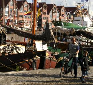 2005-08-04 Leer Traditionschiffertreffen 250-1_66.jpg